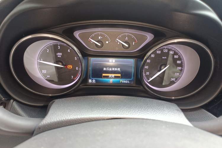 Used Buick Envision 2018 20T Two-Wheel Drive Luxury Model Instrument Cluster