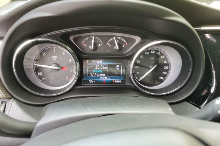 Used Buick Envision 2018 20T Two-Wheel-Drive Leading Model Instrument Cluster