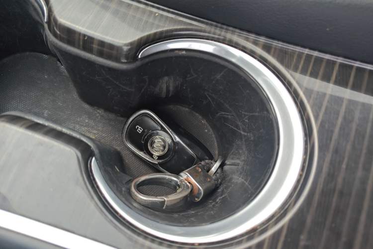 Used Buick Envision 2018 20T Two-Wheel-Drive Leading Model Interior 1