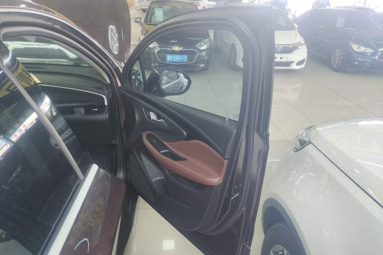 Used Buick Envision 2018 28T Four-Wheel Drive Luxury Model Interior 1