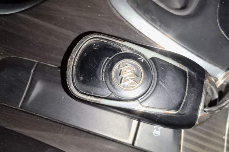Used Buick Envision 2018 20T Two-Wheel-Drive Leading Model Interior 1