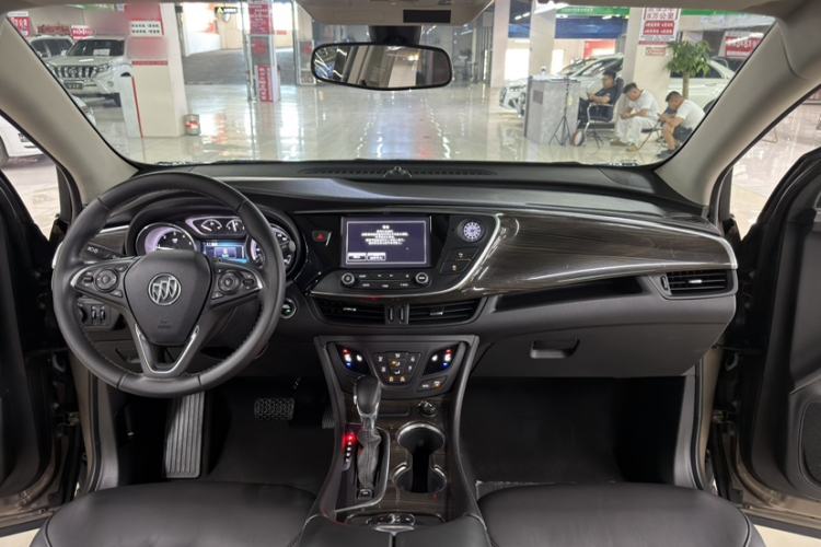 Used Buick Envision 2018 20T Two-Wheel-Drive Elite Model Interior 1
