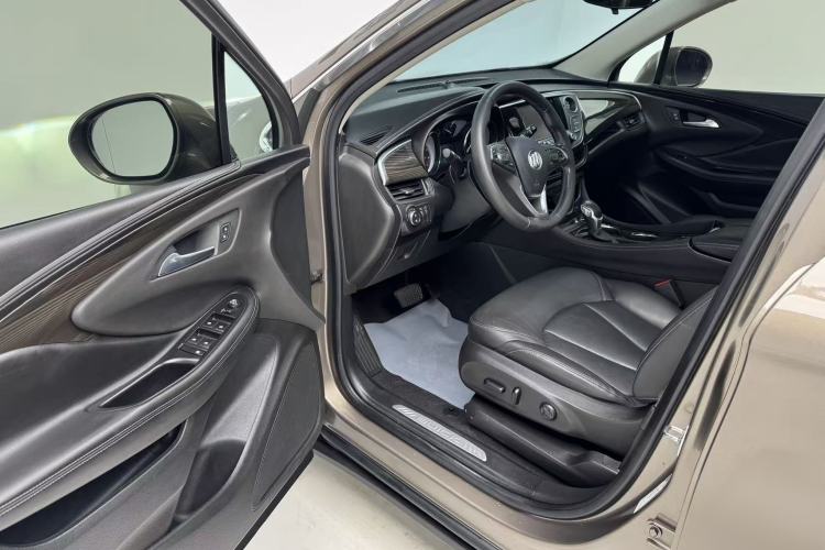 Used Buick Envision 2018 20T Two-Wheel-Drive Elite Model Interior 2