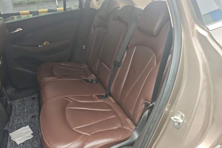Used Buick Envision 2018 28T Four-Wheel Drive Elite Version Interior 4