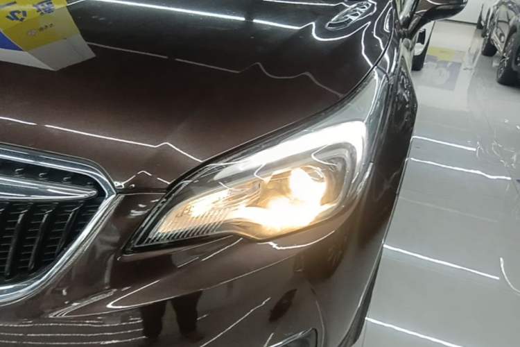 Used Buick Envision 2018 20T Two-Wheel-Drive Elite Model Left Front Headlight