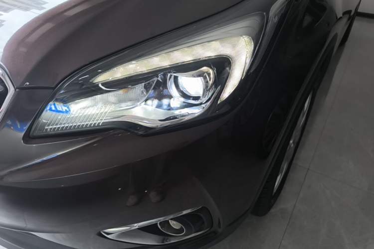 Used Buick Envision 2018 28T Four-Wheel Drive Elite Version Left Front Headlight