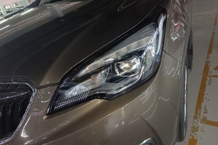 Used Buick Envision 2018 28T Four-Wheel Drive Elite Version Left Front Headlight
