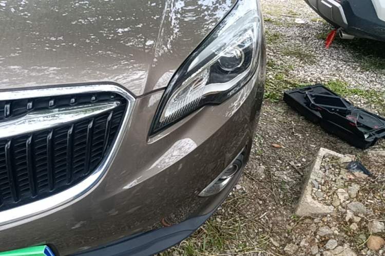 Used Buick Envision 2018 20T Two-Wheel-Drive Elite Model Left Front Headlight