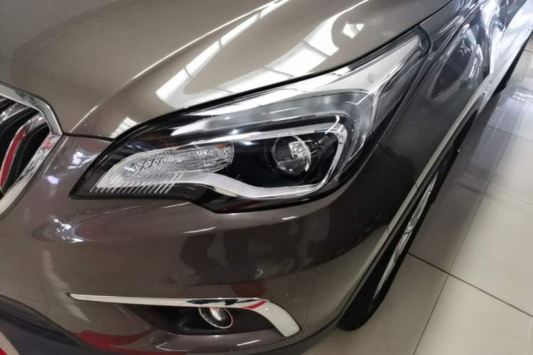 Used Buick Envision 2018 20T Two-Wheel-Drive Elite Model Left Front Headlight