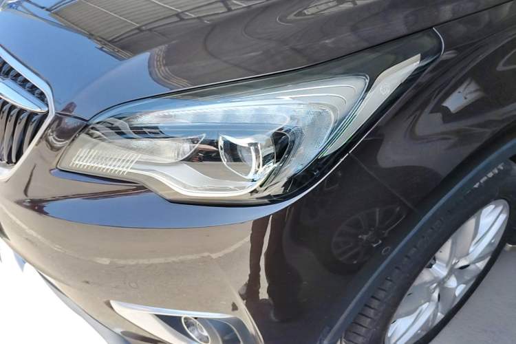 Used Buick Envision 2018 28T All-Wheel-Drive Versatile Sports Flagship Model Left Front Headlight