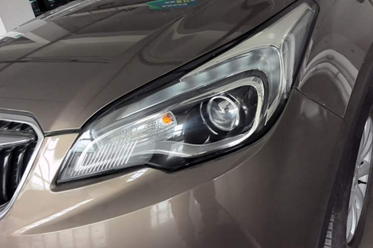 Used Buick Envision 2018 20T Two-Wheel-Drive Leading Model Left Front Headlight