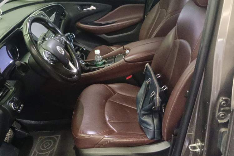 Used Buick Envision 2018 28T Four-Wheel Drive Luxury Model Left Front Seat