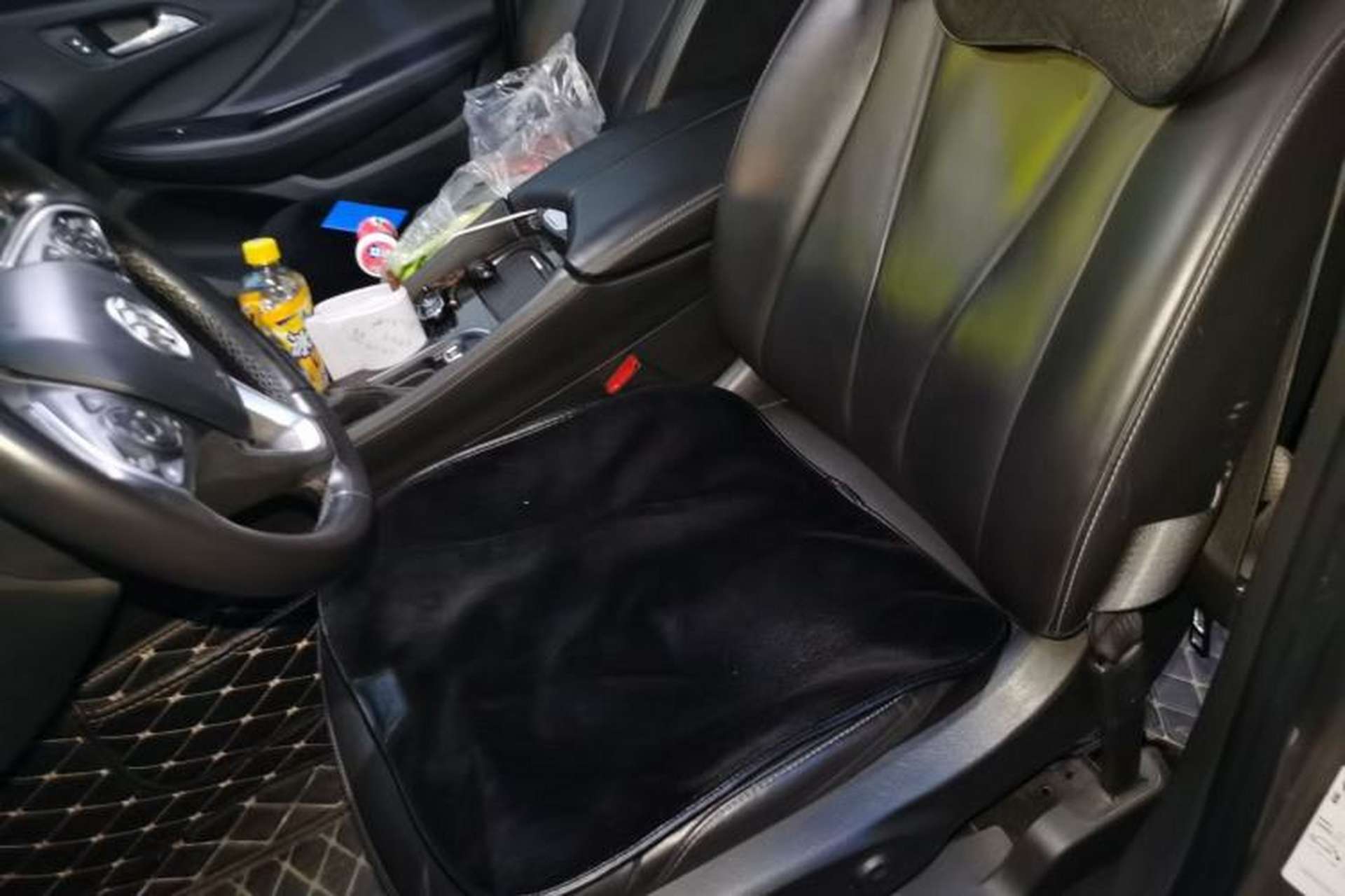 Used Buick Envision 2018 20T Two-Wheel-Drive Elite Model Left Front Seat