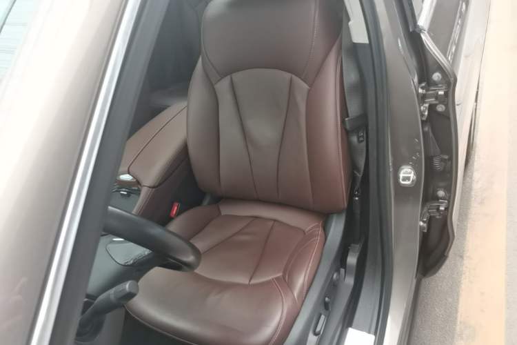 Used Buick Envision 2018 28T Four-Wheel Drive Elite Version Left Front Seat