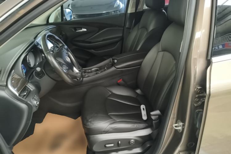 Used Buick Envision 2018 20T Two-Wheel-Drive Elite Model Left Front Seat