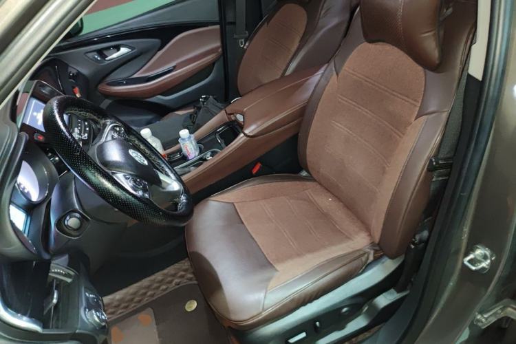 Used Buick Envision 2018 20T Two-Wheel Drive Luxury Model Left Front Seat