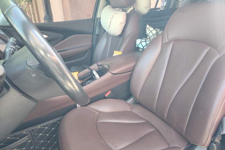 Used Buick Envision 2018 20T Two-Wheel Drive Luxury Model Left Front Seat