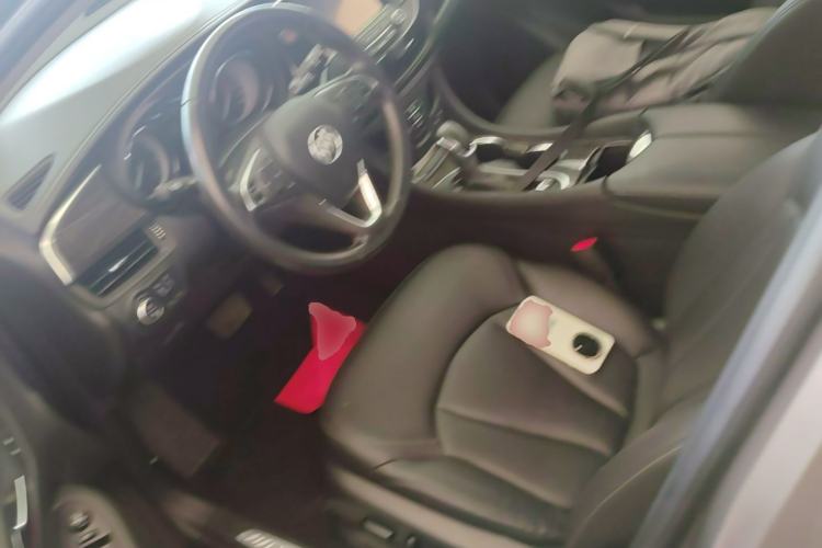 Used Buick Envision 2018 20T Two-Wheel-Drive Elite Model Left Front Seat