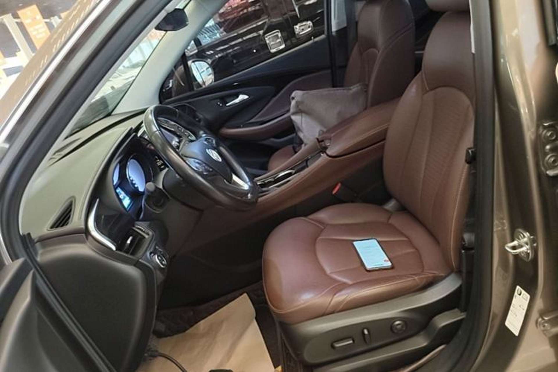 Used Buick Envision 2018 28T Four-Wheel Drive Elite Version Left Front Seat