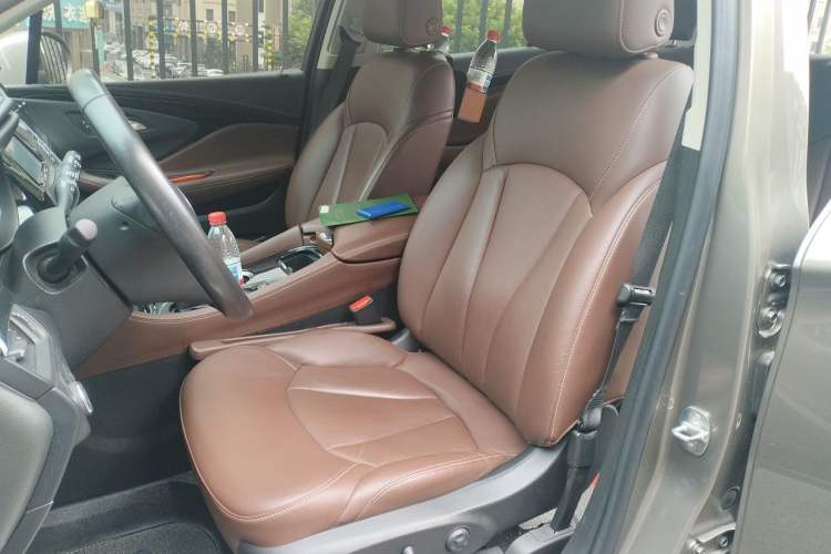 Used Buick Envision 2018 20T Two-Wheel Drive Luxury Model Left Front Seat
