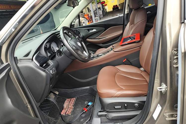 Used Buick Envision 2018 20T Two-Wheel Drive Luxury Model Left Front Seat