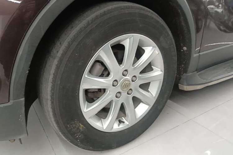 Used Buick Envision 2018 20T Two-Wheel-Drive Elite Model Left Front Wheel Hub