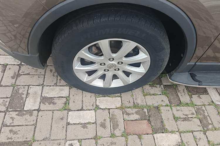 Used Buick Envision 2018 20T Two-Wheel-Drive Elite Model Left Front Wheel Hub