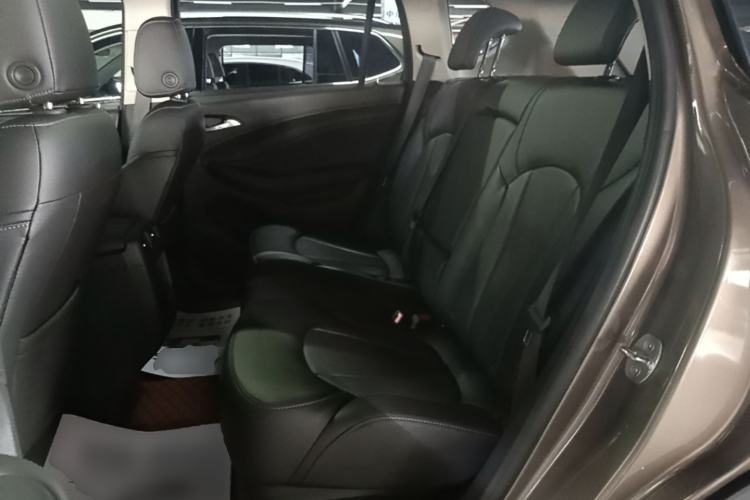 Used Buick Envision 2018 20T Two-Wheel-Drive Elite Model Left Rear Seat
