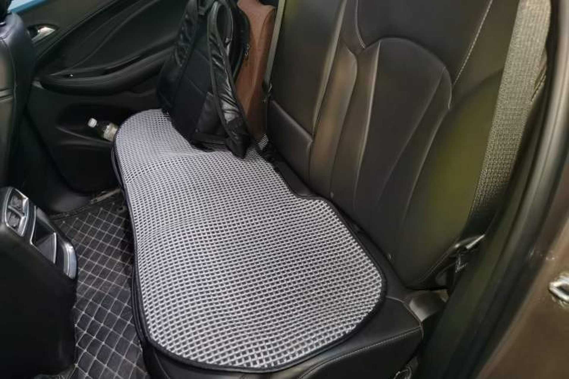 Used Buick Envision 2018 20T Two-Wheel-Drive Elite Model Left Rear Seat