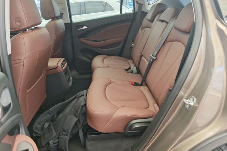 Used Buick Envision 2018 28T Four-Wheel Drive Elite Version Left Rear Seat