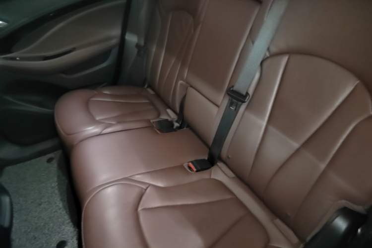 Used Buick Envision 2018 28T Four-Wheel Drive Elite Version Left Rear Seat