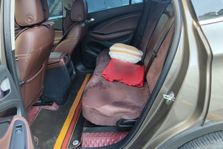 Used Buick Envision 2018 28T Four-Wheel Drive Elite Version Left Rear Seat