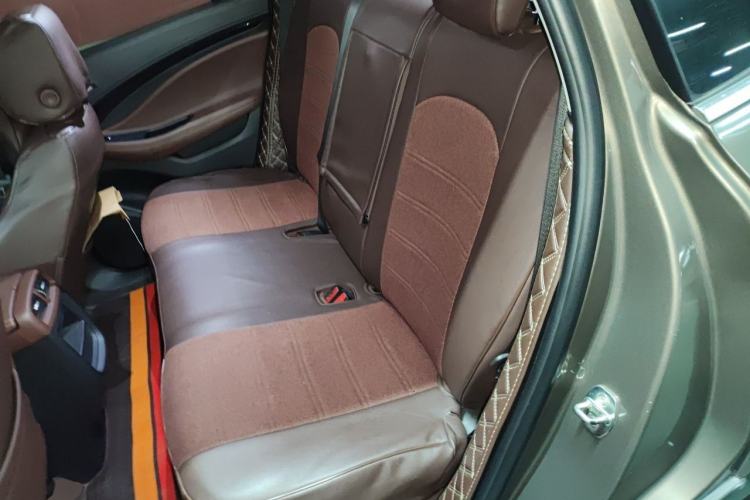 Used Buick Envision 2018 20T Two-Wheel Drive Luxury Model Left Rear Seat