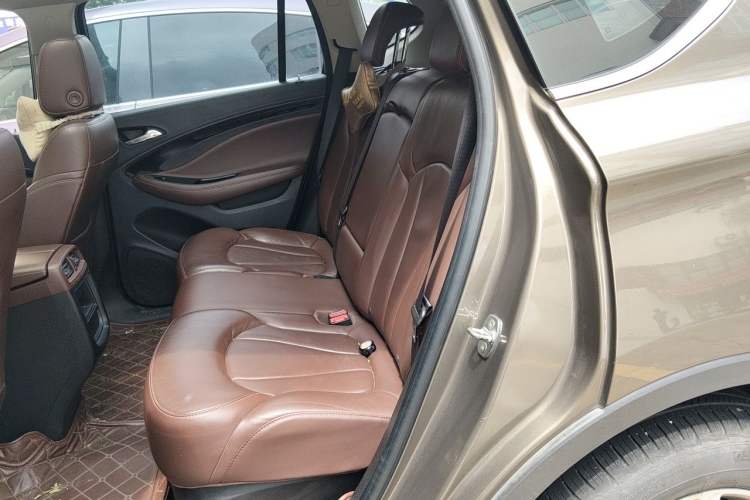 Used Buick Envision 2018 20T Two-Wheel Drive Luxury Model Left Rear Seat