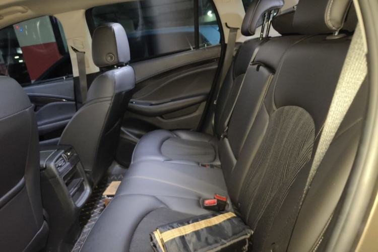 Used Buick Envision 2018 20T Two-Wheel-Drive Leading Model Left Rear Seat