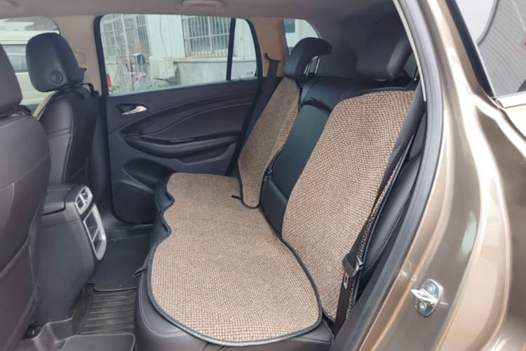 Used Buick Envision 2018 20T Two-Wheel-Drive Leading Model Left Rear Seat