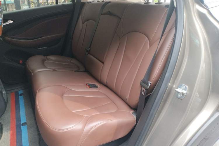 Used Buick Envision 2018 20T Two-Wheel Drive Luxury Model Left Rear Seat