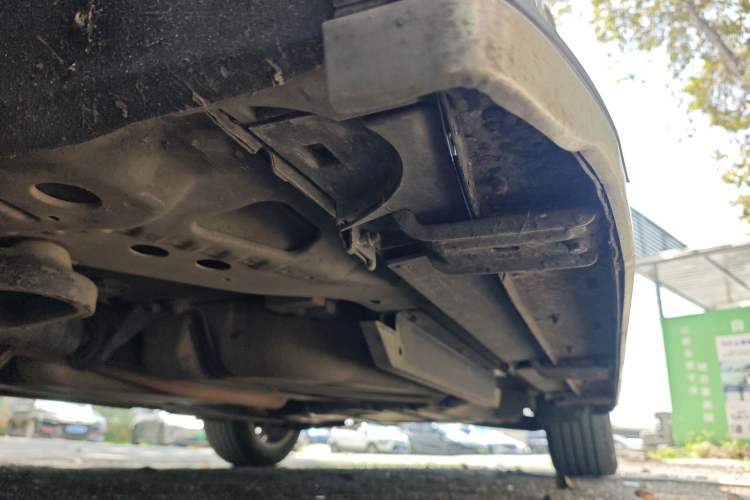 Used Buick Envision 2018 28T Four-Wheel Drive Elite Version Left Side Sill