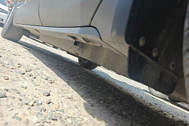 Used Buick Envision 2018 20T Two-Wheel-Drive Leading Model Left Side Sill