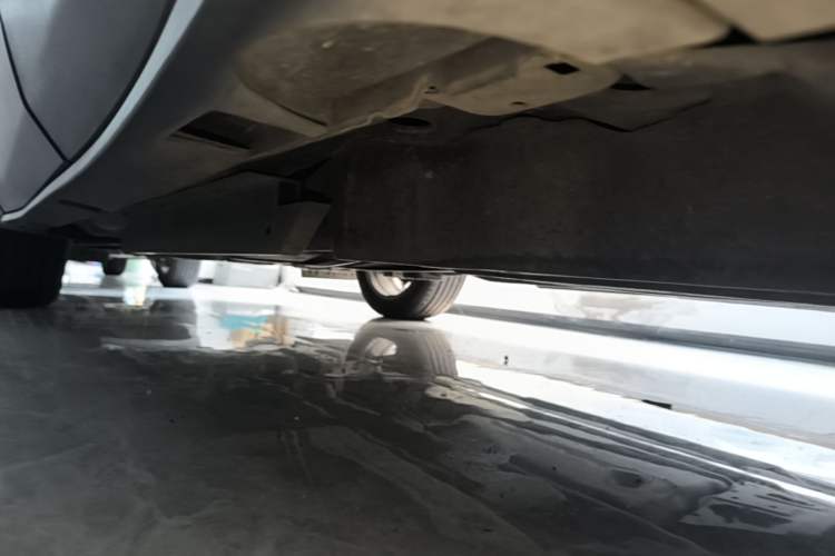 Used Buick Envision 2018 28T Four-Wheel Drive Elite Version Left Side Sill