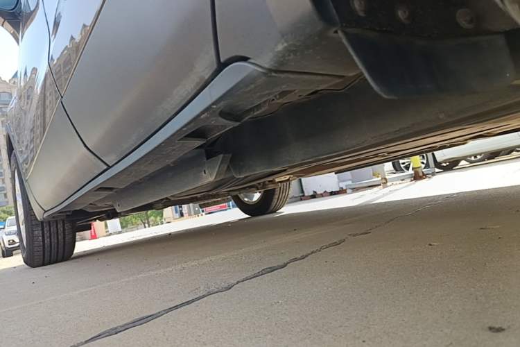 Used Buick Envision 2018 20T Two-Wheel-Drive Leading Model Left Side Sill