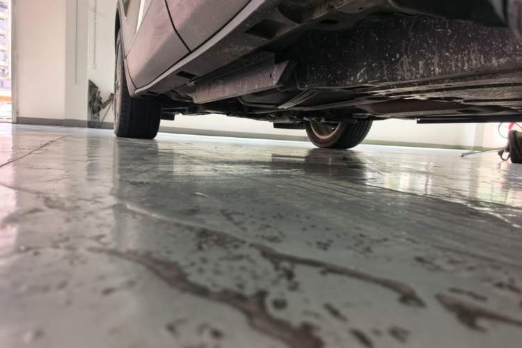 Used Buick Envision 2018 28T Four-Wheel Drive Elite Version Left Side Sill