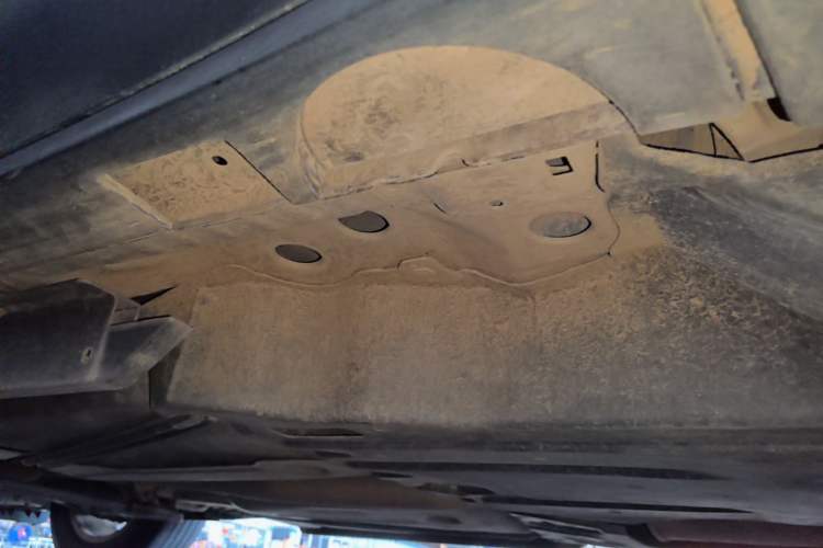Used Buick Envision 2018 20T Two-Wheel-Drive Leading Model Left Side Sill