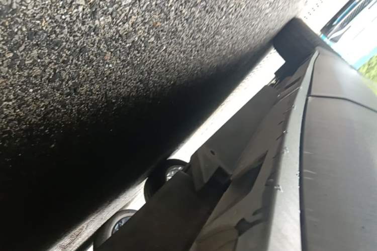 Used Buick Envision 2018 28T Four-Wheel Drive Elite Version Left Side Sill