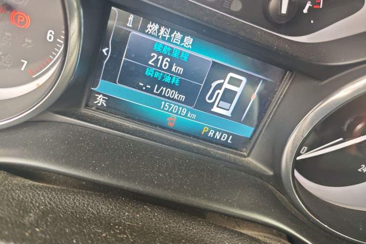 Used Buick Envision 2018 28T Four-Wheel Drive Elite Version Odometer Close Up