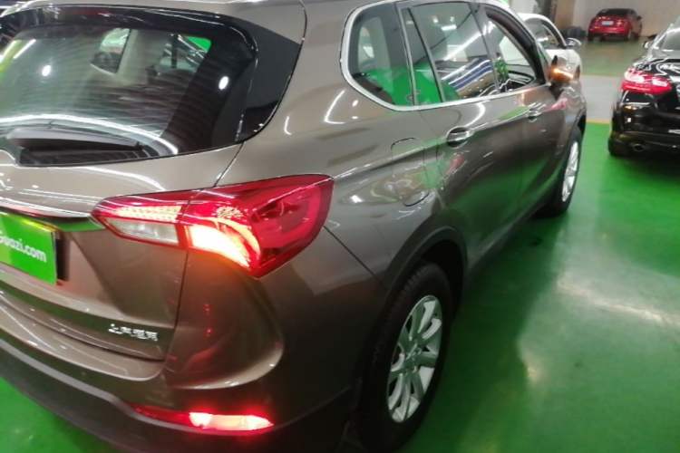 Used Buick Envision 2018 20T Two-Wheel-Drive Elite Model Rear Right 45 Deg
