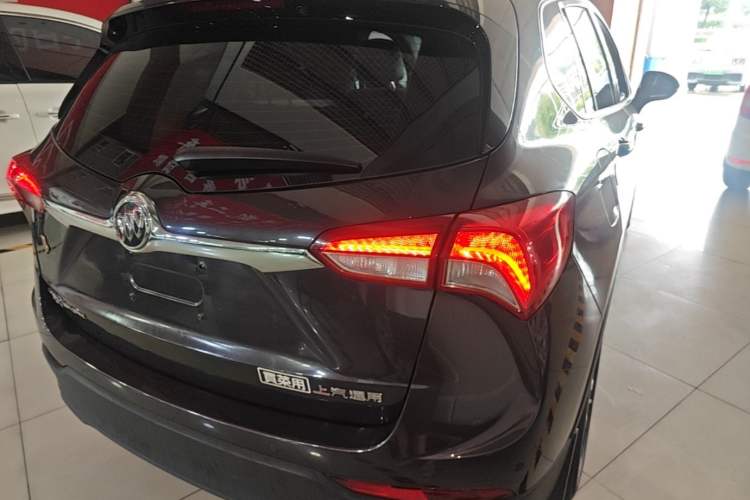 Used Buick Envision 2018 20T Two-Wheel-Drive Elite Model Rear Right 45 Deg