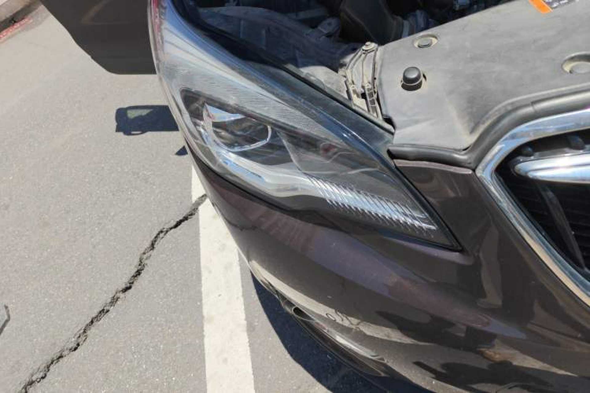 Used Buick Envision 2018 20T Two-Wheel Drive Luxury Model Right Front Headlight