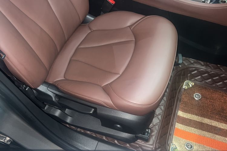 Used Buick Envision 2018 28T Four-Wheel Drive Elite Version Right Front Seat