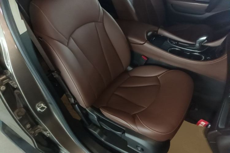 Used Buick Envision 2018 28T Four-Wheel Drive Elite Version Right Front Seat